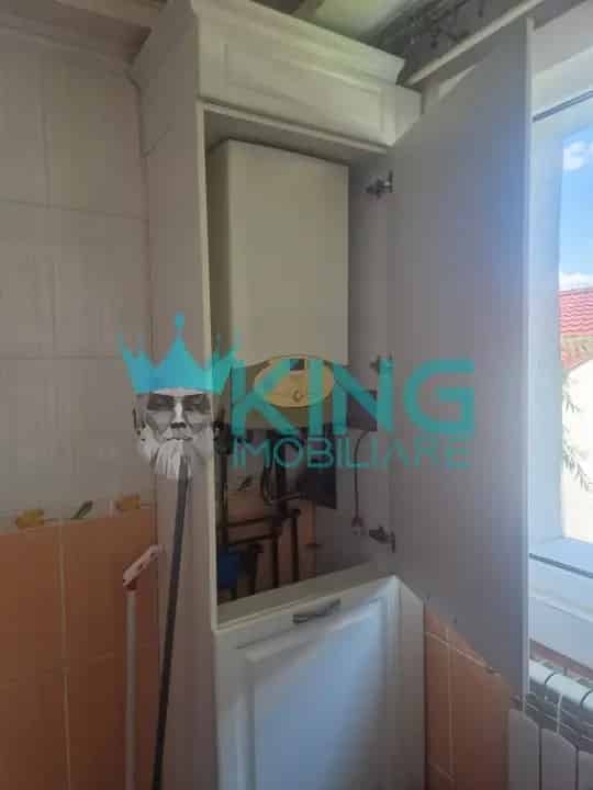 Vanzare apartamente 3 camere Ferentari Bucuresti nemobilat
