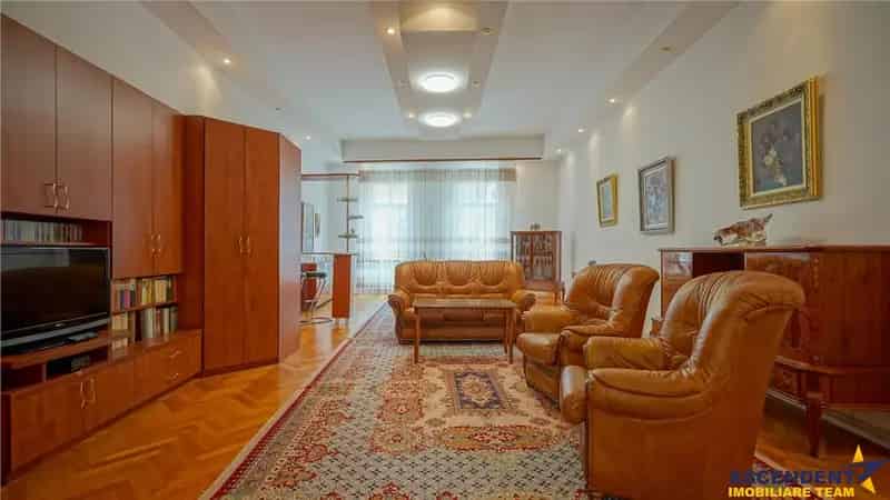Centru Istoric - Proprietăți de Vis