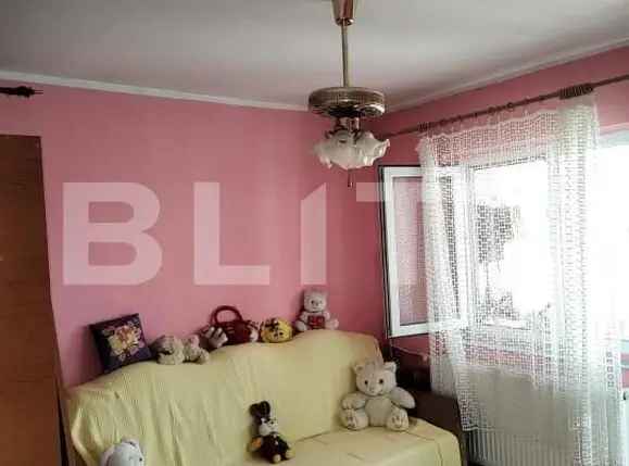 Apartament 3 camere, 56 mp, zona Decebal