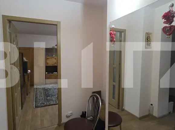 Apartament cu 3 camere, etaj 1, 79 mp utili totali, Calea Bucuresti-Piata Mare