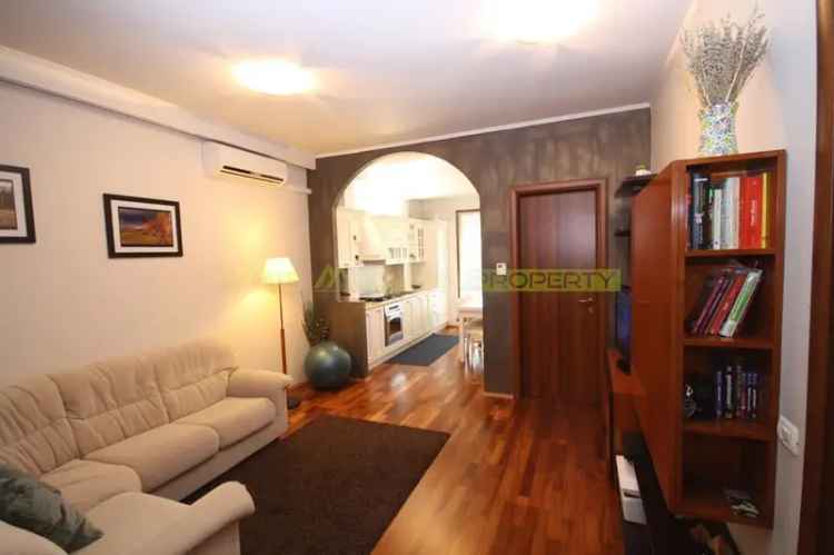 Apartament 2 camere, inchiriere lunga durata, pret negociabil Sos Sisesti  Apicultorilor, Bucuresti