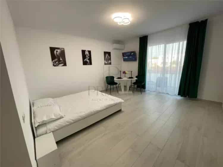 Apartament 1 Camera - Mobilat Utilat - Loc Parcare - Aer Conditionat