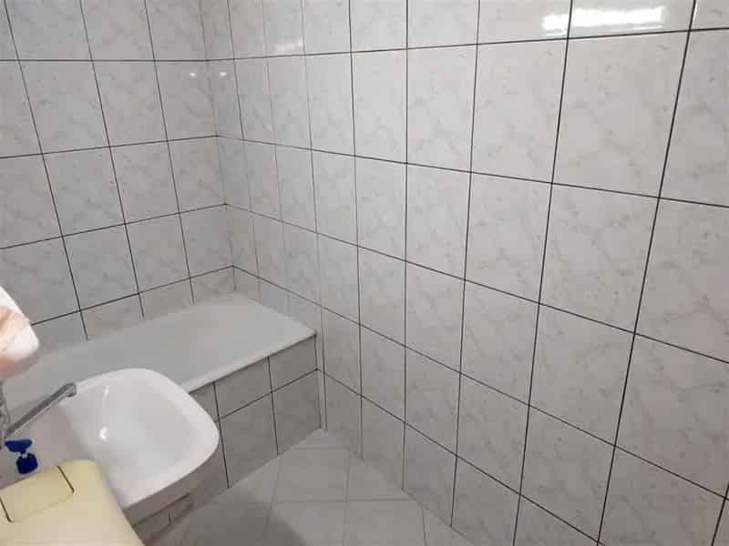 Apartament 3 camere decomandat Bacau zona ultracentrala