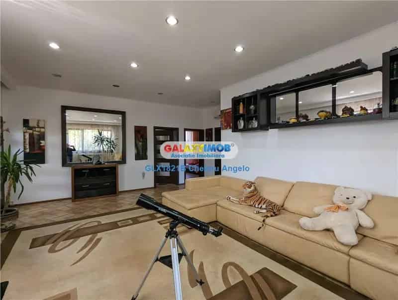 Casa cocheta 104mp teren 668mp mobilata utilata