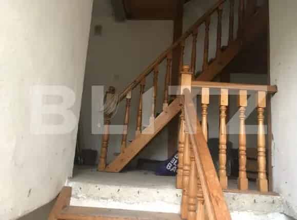 Casă 4 camere 250mp Centrul Orașului renovare