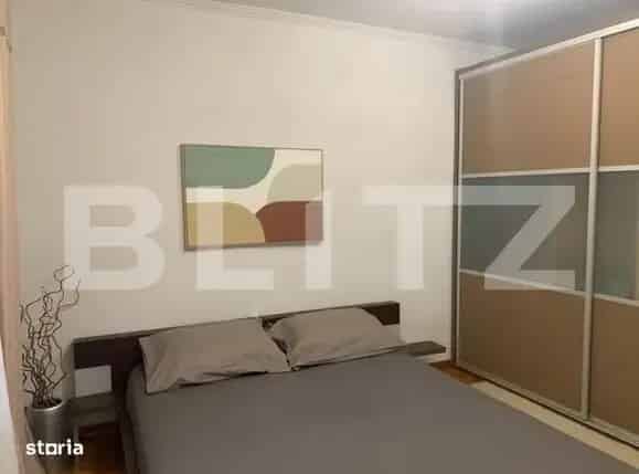 Apartament 3 camere decomandat Oradea Bulevardul Dacia