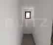 Casa 2 camere Livezeni semifinisata