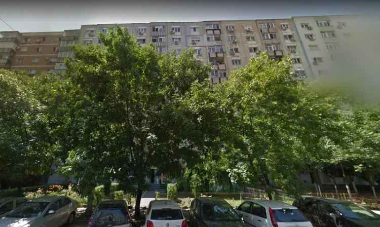 Vanzare garsoniera 30.20 mp Bucuresti cu balcon si dependinte