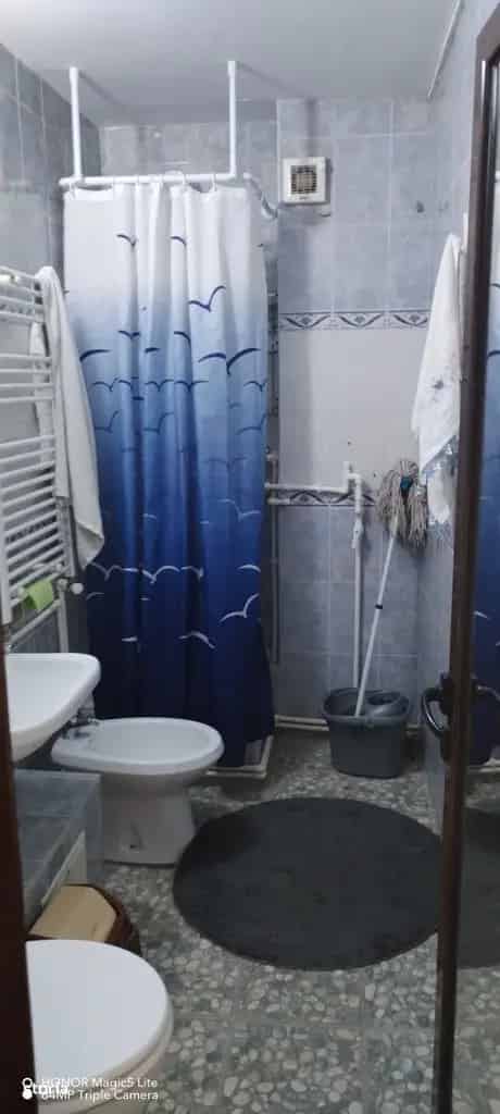 Apartament 1 Camera Decomandat Etaj 4 4 Utilat Complet