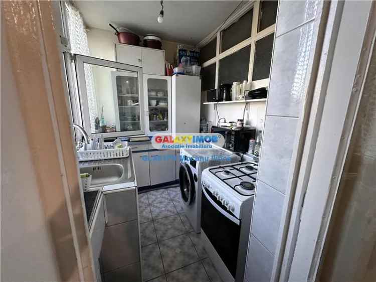 Vanzare apartament 2 camere Ploiesti zona Bobalna semi-mobilat