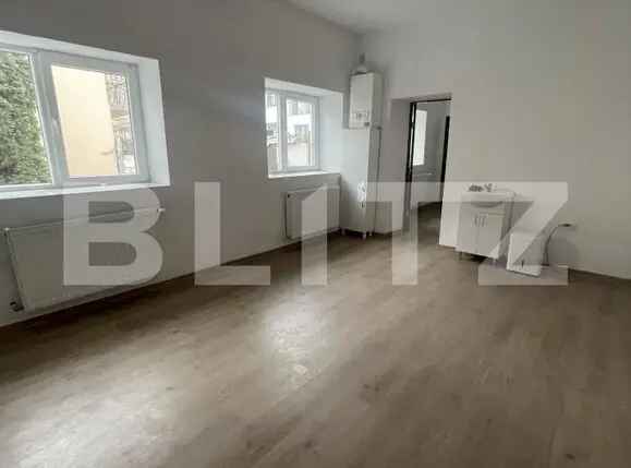 Proprietate cu 4 camere, 75 mp, zona ultracentrală