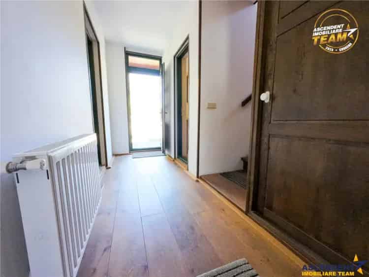 Vânzare casă de vacanță în Valea Mica, refugiu în natură, confort modern