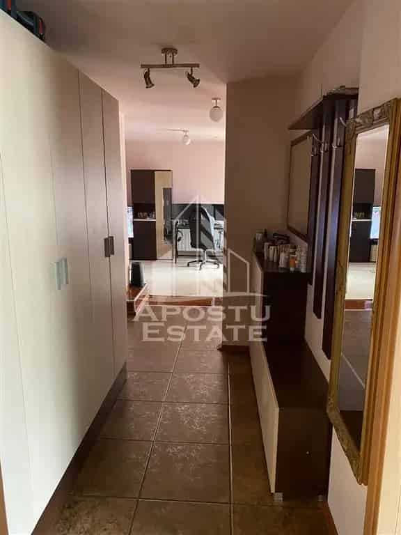 Apartament 2 camere Soarelui Centrala Proprie Bloc Nou