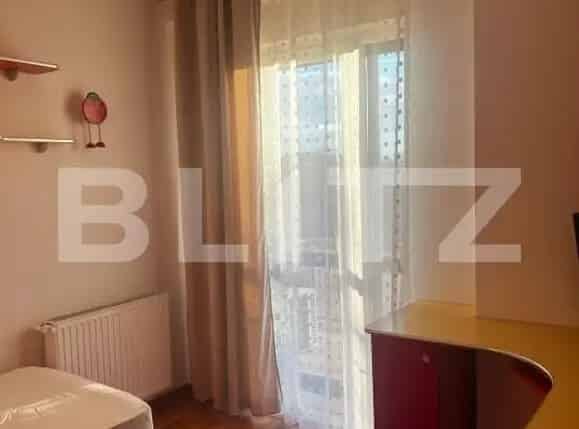 Apartament 4 camere 100mp Arad Zona Rezidentiala