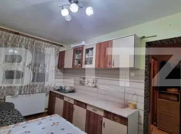 Apartament 3 camere de vanzare 69mp Botizului