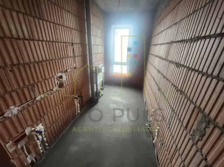 Timisoara Etaj 1. Loc de parcare inclus. Model mare 42,36 mp. Braytim