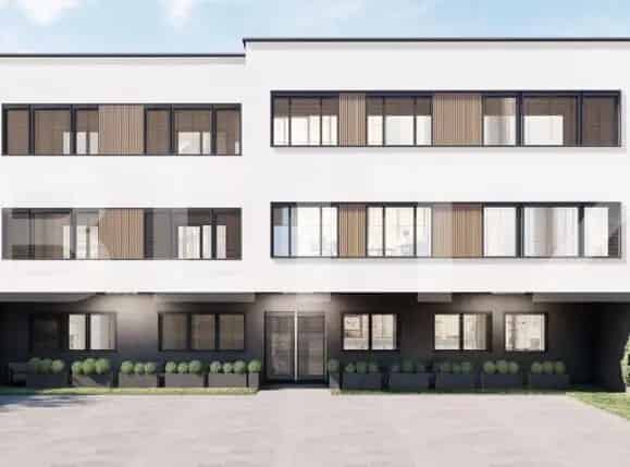 Apartament 4 camere decomandat zona Centrala