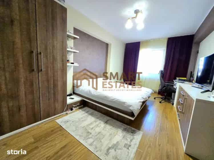 APARTAMENT 3 CAMERE PRELUNGIREA GHENCEA- CARTIERUL LATIN COMISION %