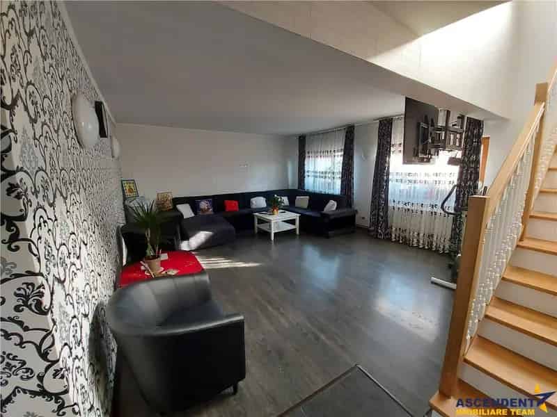 Casa 5 camere Brasov 192mp utili teren 556mp