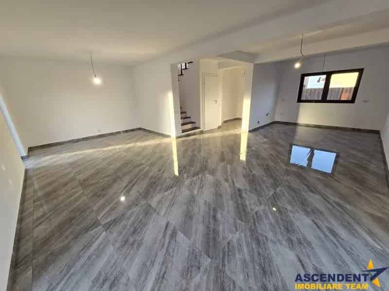Casă Tarlungeni Izvor 115mp 3 Dormitoare Teren 516mp