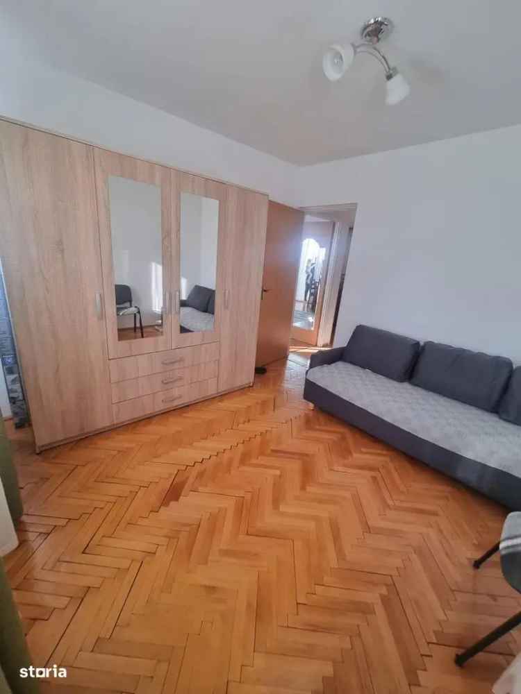 Apartament de vanzare 2 camere decomandat in Tineretului Eroii Revolutiei