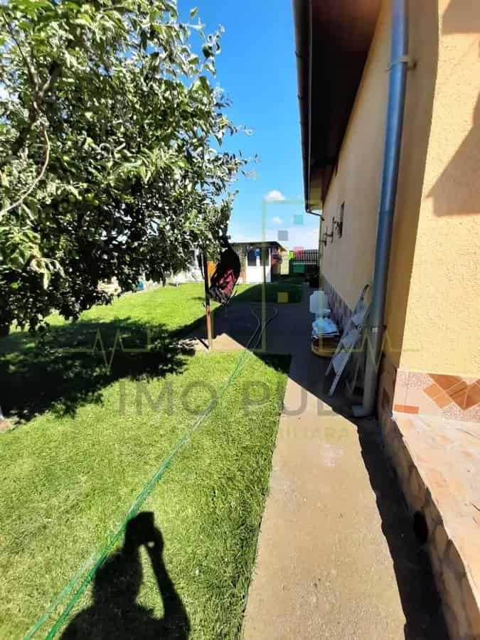 Casa individuala Dudestii Noi 190mp 2 Fronturi Stradale