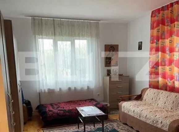 Proprietate speciala in Apahida, casa 206 mp utili, 3000 mp, 25 ml front