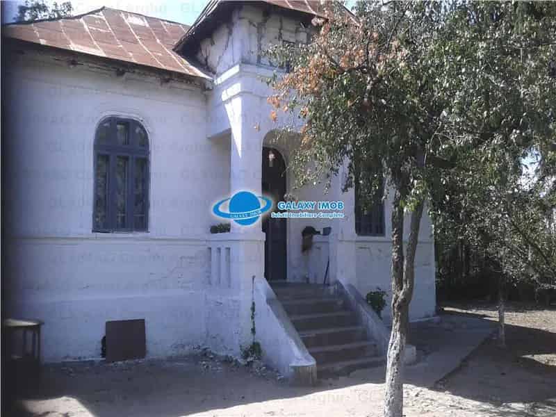 Teren cu Casa Demolabila Stefanesti 2000mp DN7