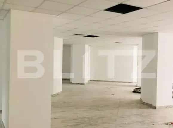 Spatiu Comercial 440 mp Ultracentral Craiova
