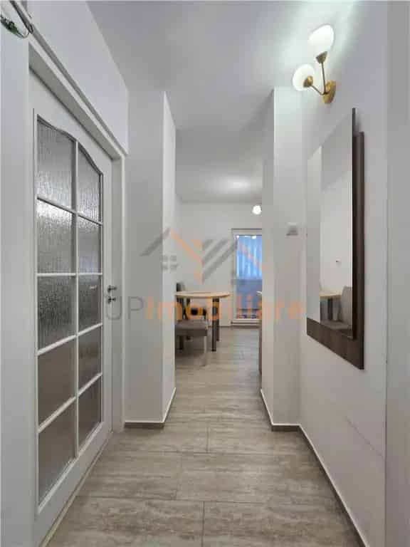 Apartament 3 camere Decebal Etaj 2 Mobilat Utilat
