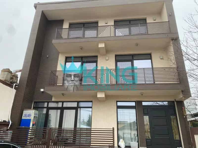 Vila 5 Camere Pieptanari Centrala Proprie 2 Balcoane Curte