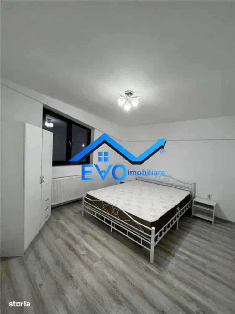 Apartament 2 camere, de vanzare, decomandat, loc de parcare, Panoramic