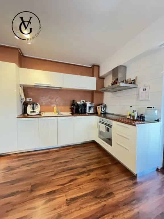 Apartament 3 camere Tomis Nord - 77,54 mp - 2 locuri parcare