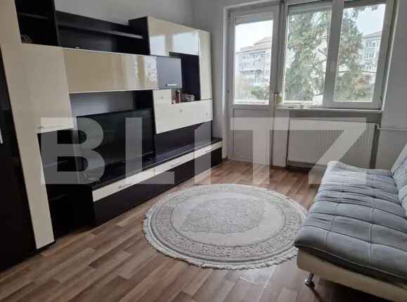 Apartament de vânzare, cu 3 camere, 70 mp, pe Bulevardul Dacia