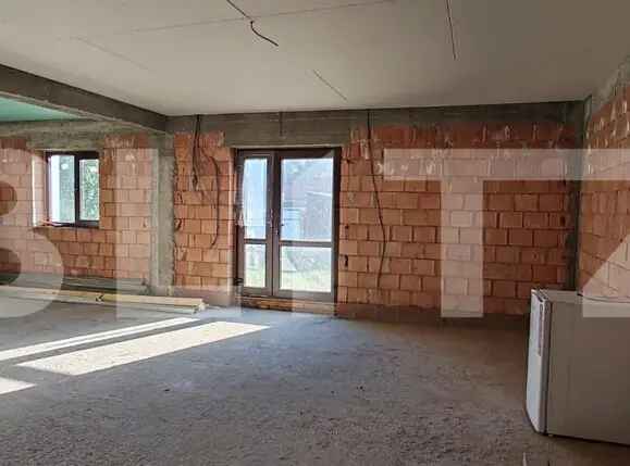 vânzare casa cu 4 camere Târlungeni teren 695 m² intabulată