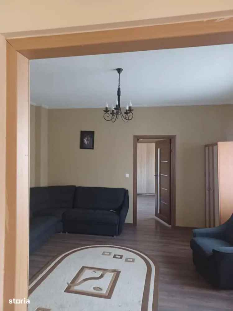 Vânzare apartamente 3 camere P-ta Jean Calvin cu garaj și mobilat