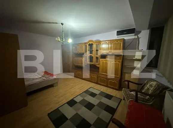 Apartament cu 1 camera, et 1/3, parcare zona Petrom