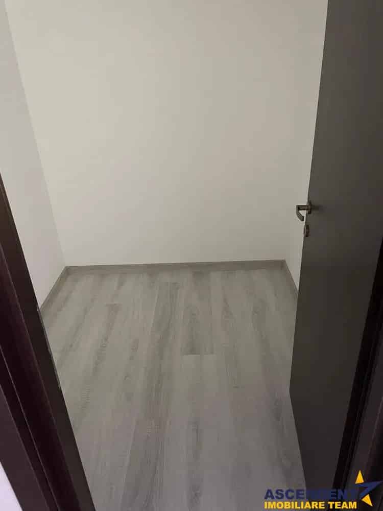 Garsoniera Noua 37mp Brasov Sanpetru - 2 Locuri Parcare