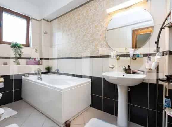 Vila Lux 11 Camere 545mp Bucuresti
