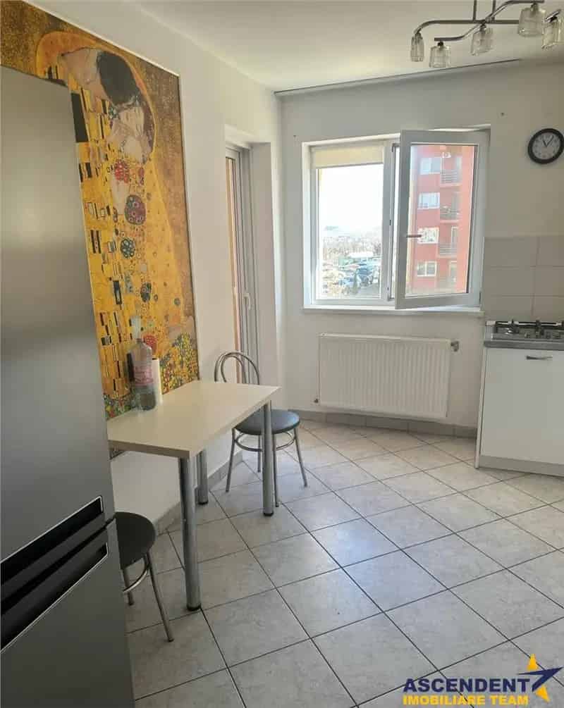 Apartament Decomandat Mobilat Brasov