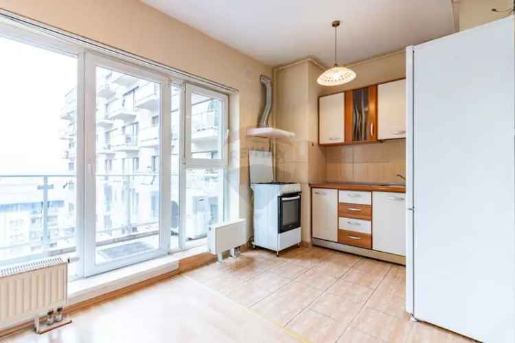 Apartament de vânzare 2 camere în zona Titan