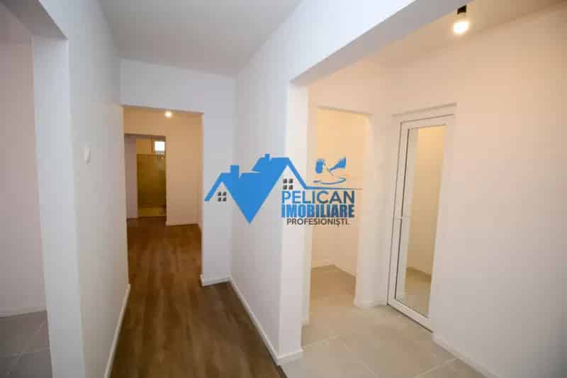 Apartament 4 camere Vest renovat Etaj 1