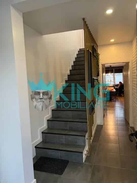 Birou Modern 80 mp Podu Ros - Ideal IT