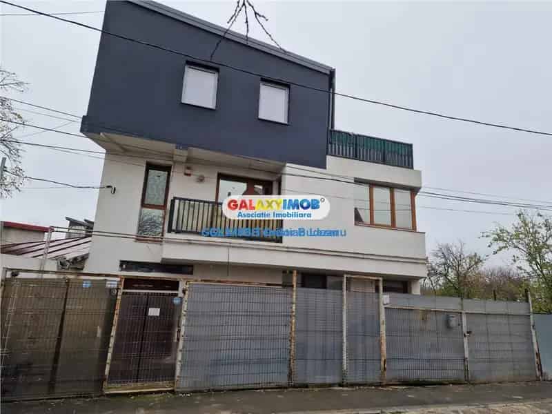 Vanzare apartament duplex 6 camere in Chitila cu terasa si balcoane