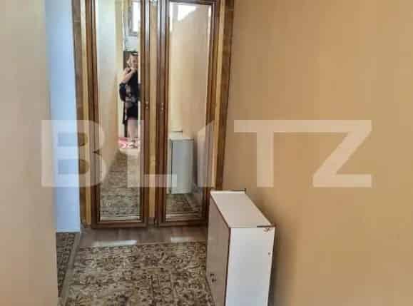 Casa comuna 2 corpuri teren 345mp 2 familii