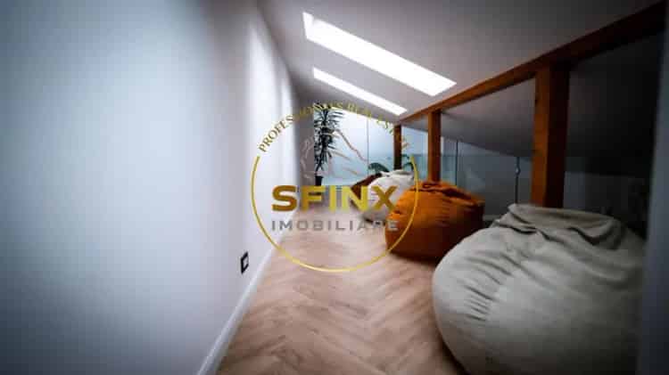 Vila Lux Floreasca 8 Camere Mobilata Utilata Garaj Terasa