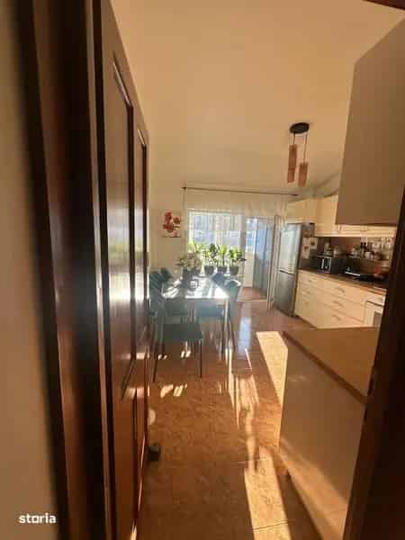 Vand apartament 3 camere George Enescu