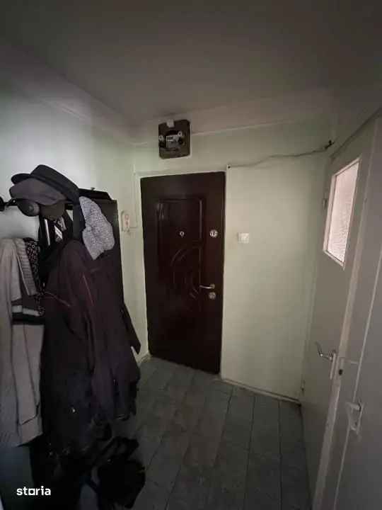 Vanzare apartament 2 camere in zona Liceul Cantemir