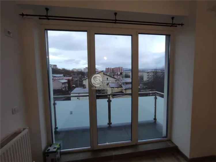 Apartament 1 camera Tudor Vladimirescu  ( Nemobilat)  350 euro