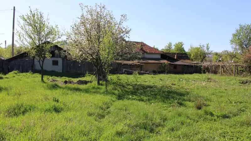 Casa traditionala Gorj 70mp teren 1641mp